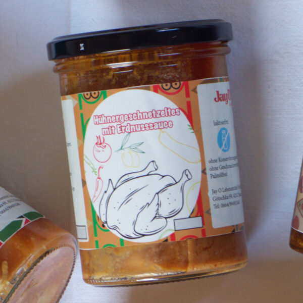Hühnergeschnetzeltes mit Erdnusssauce